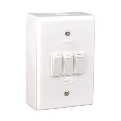 Lesco LSS Range 3 Lever 3x1 Way Switch Shrink Wrapped Surface Box